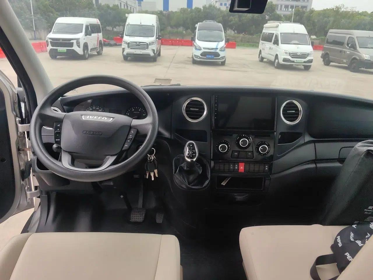Iveco Eurocargo 2021 3.0T Automatic Professional Chassis 4.5-Ton Long-Wheelbase Double-Cab Chassis F1C — миниатюра 9