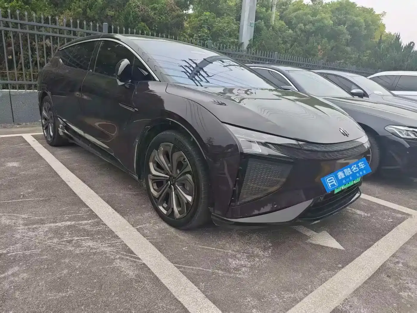 HiPhi X 2021 Flagship Edition 6-seater — миниатюра 7