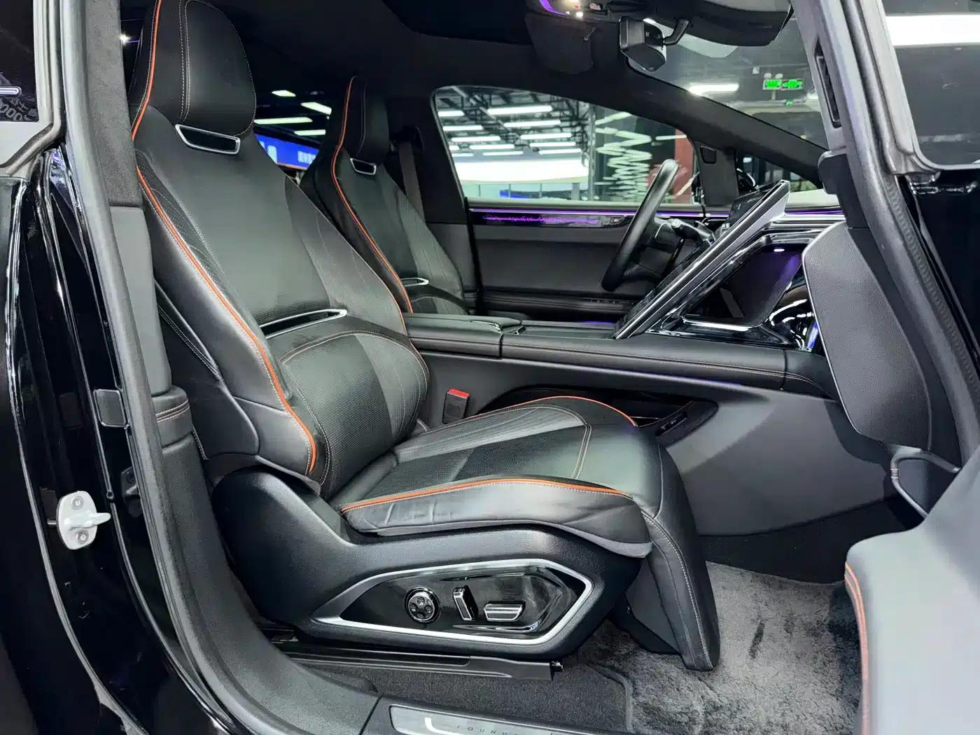 HiPhi X 2021 Founder Edition 6-seater — миниатюра 14