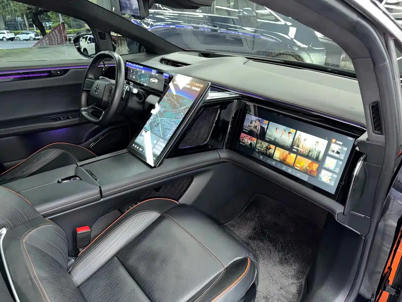 HiPhi X 2021 Founder Edition 6-seater — миниатюра 15