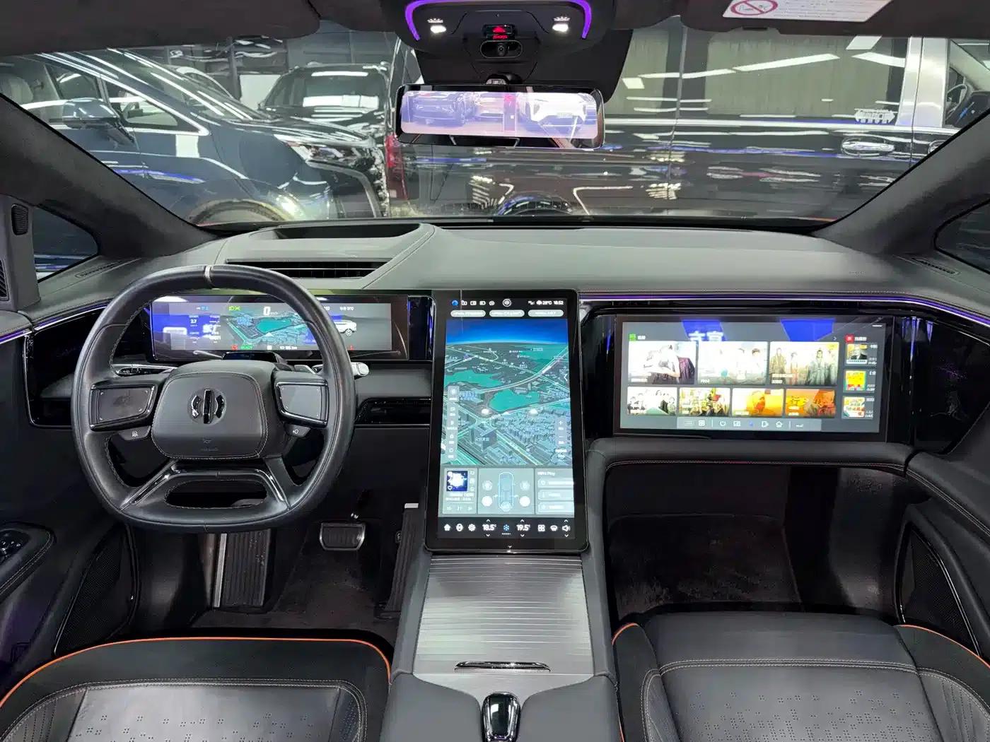 HiPhi X 2021 Founder Edition 6-seater — миниатюра 18