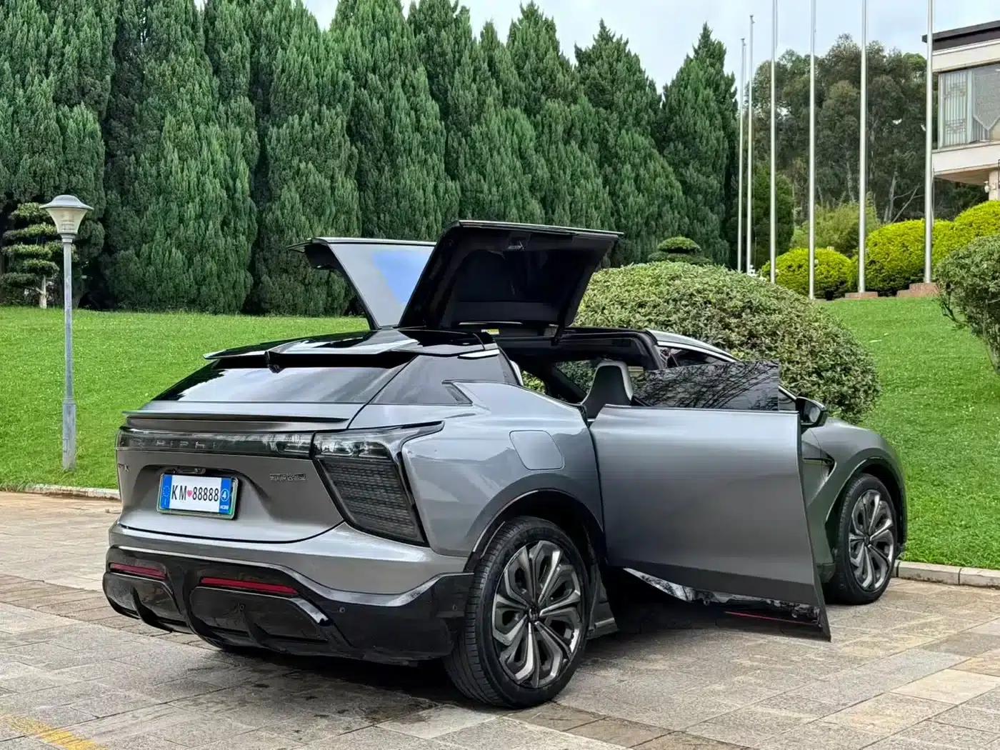 HiPhi X 2021 Flagship Edition 6-seater — миниатюра 14