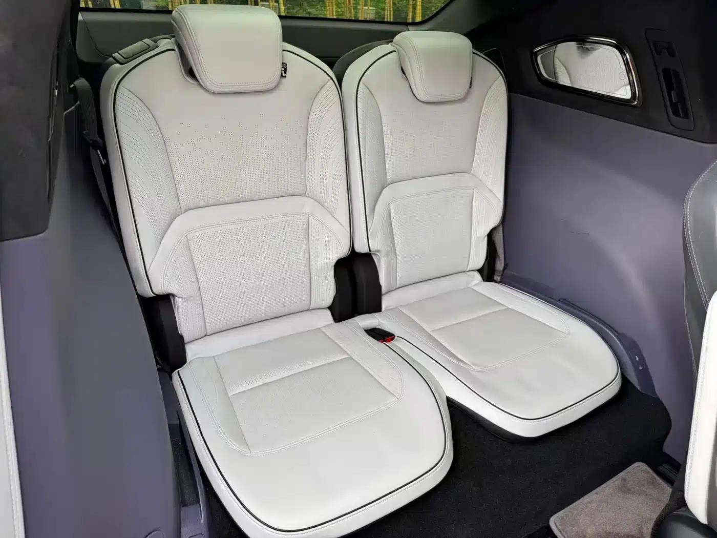 HiPhi X 2021 Flagship Edition 6-seater — миниатюра 22