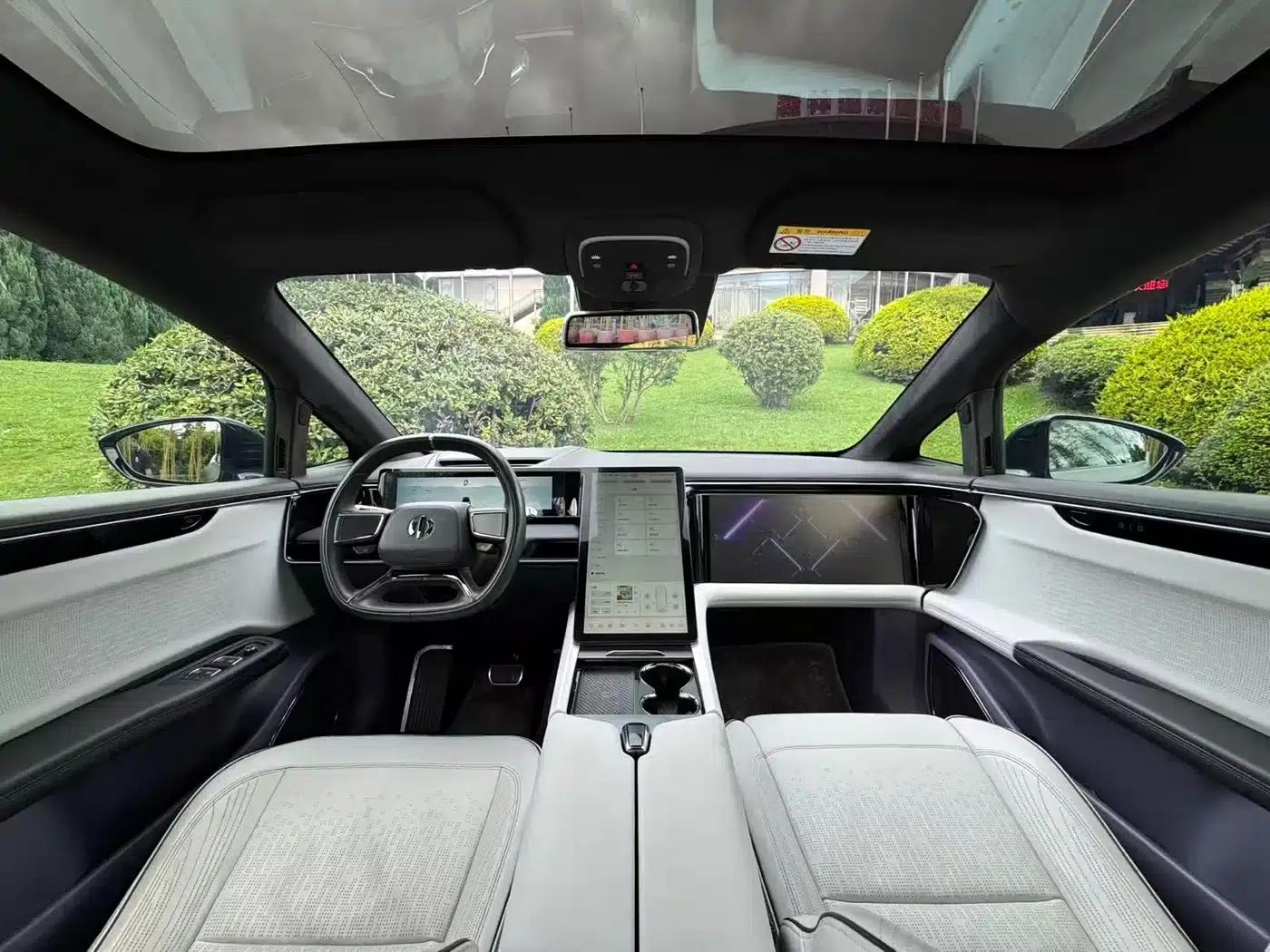 HiPhi X 2021 Flagship Edition 6-seater — миниатюра 37