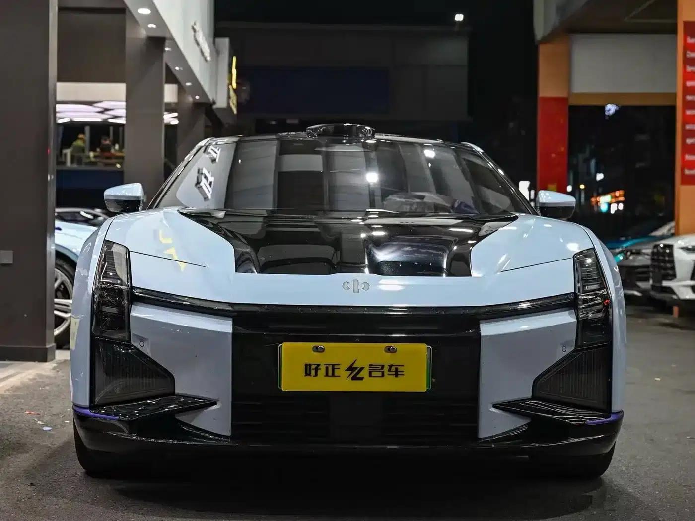HiPhi Z 2023 Five-Seat Version — миниатюра 2
