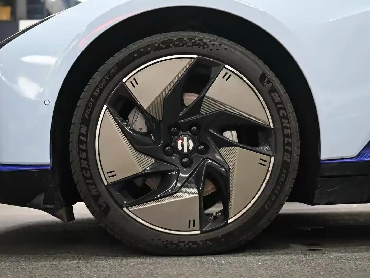 HiPhi Z 2023 Five-Seat Version — миниатюра 18