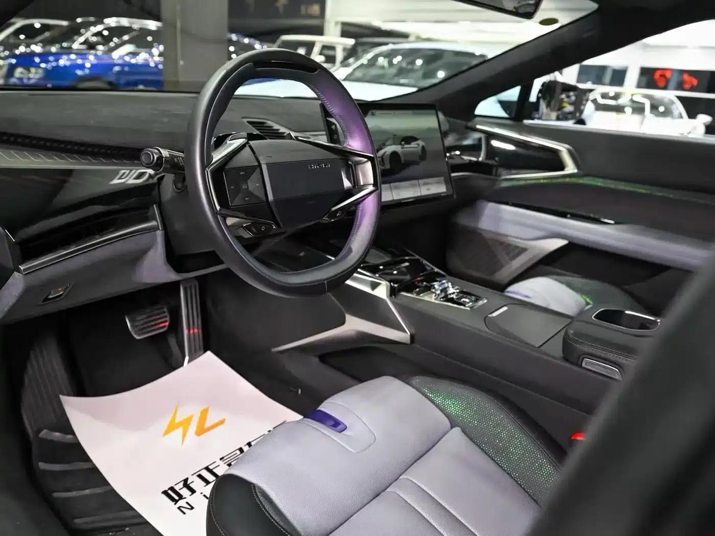 HiPhi Z 2023 Five-Seat Version — миниатюра 7