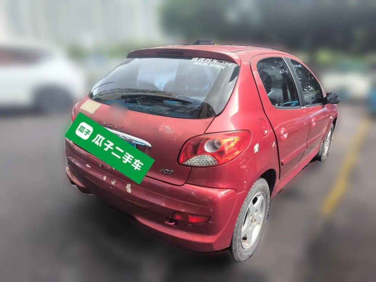 Peugeot 207 2010 Hatchback 1.6L Automatic Yule Edition — миниатюра 6