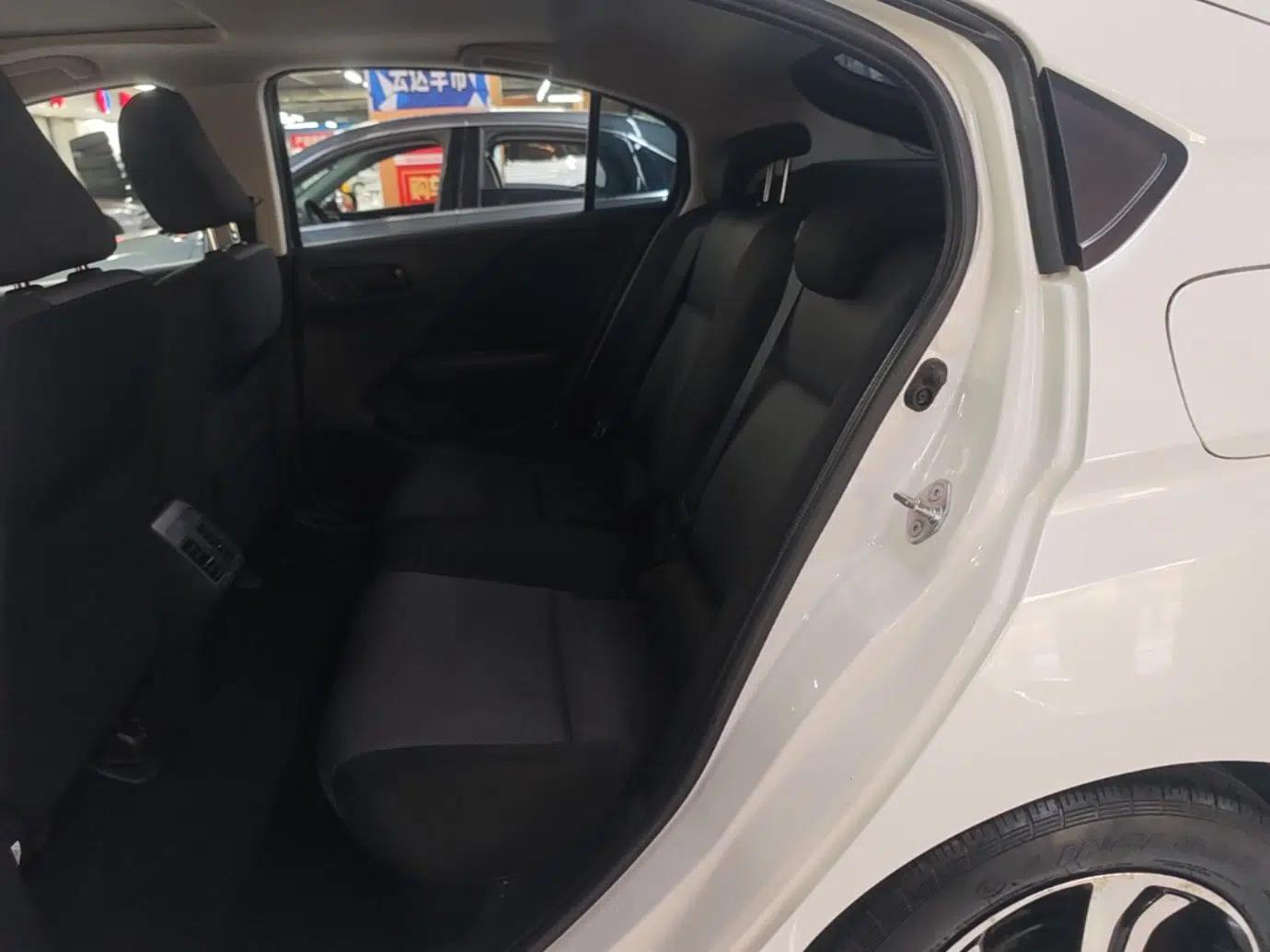 Honda Gienia 2017 1.5L CVT Comfort Version — миниатюра 20