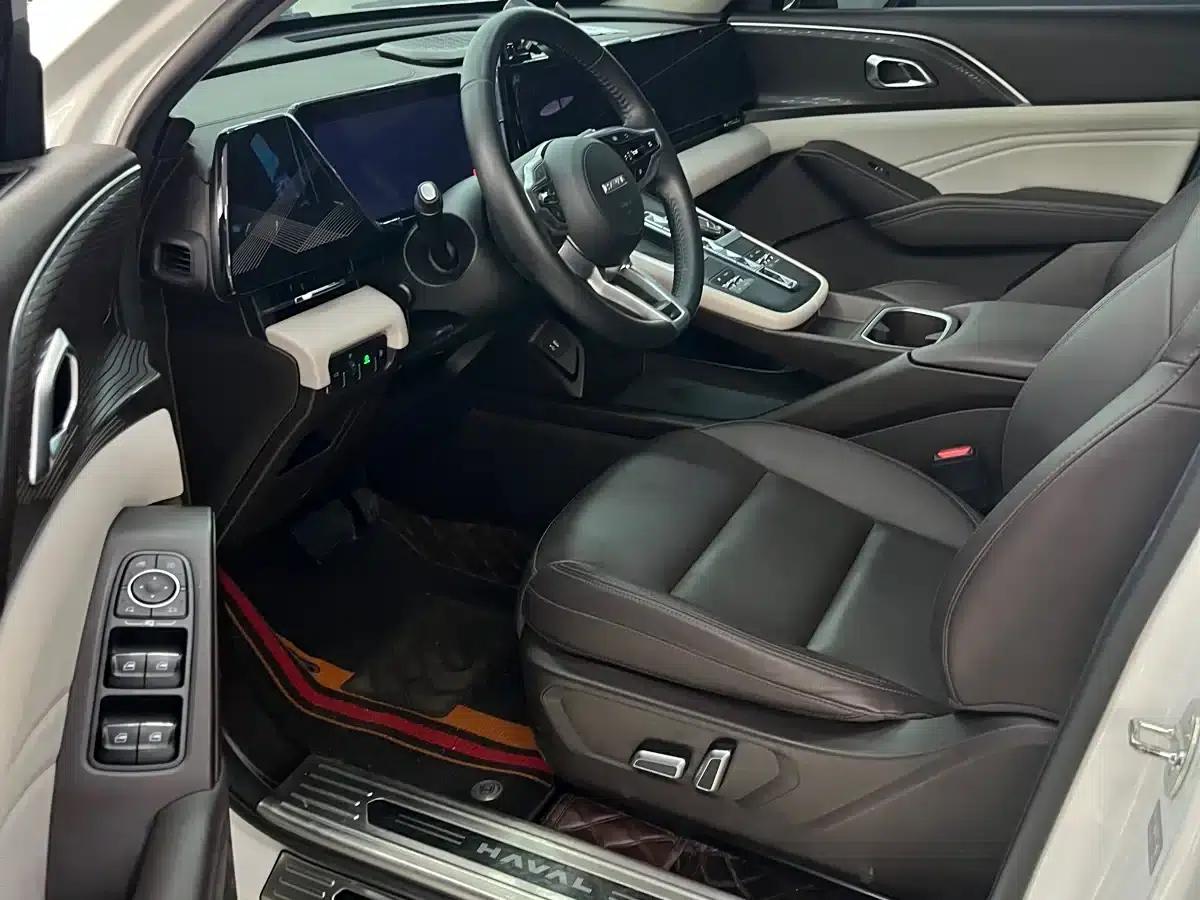 Haval Xiaolong MAX 2023 1.5L Hi4 105 4WD Navigator Edition — миниатюра 5