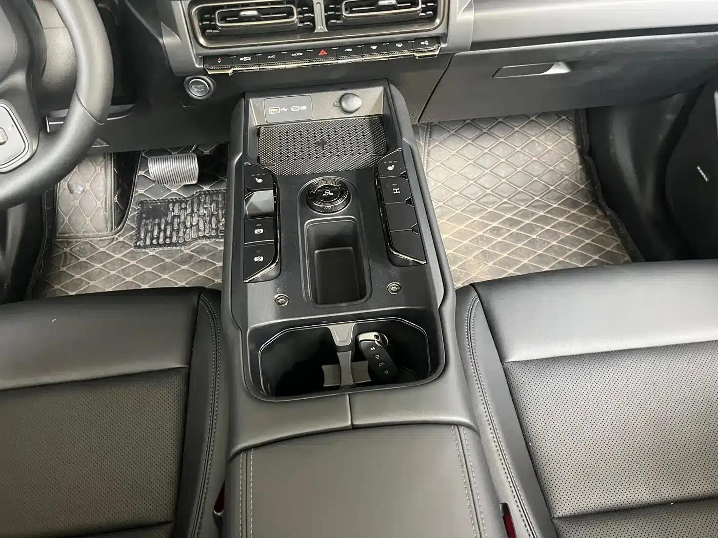 Haval Raptor 2025 Fuel-Powered 2.0T 4WD Ultra — миниатюра 27