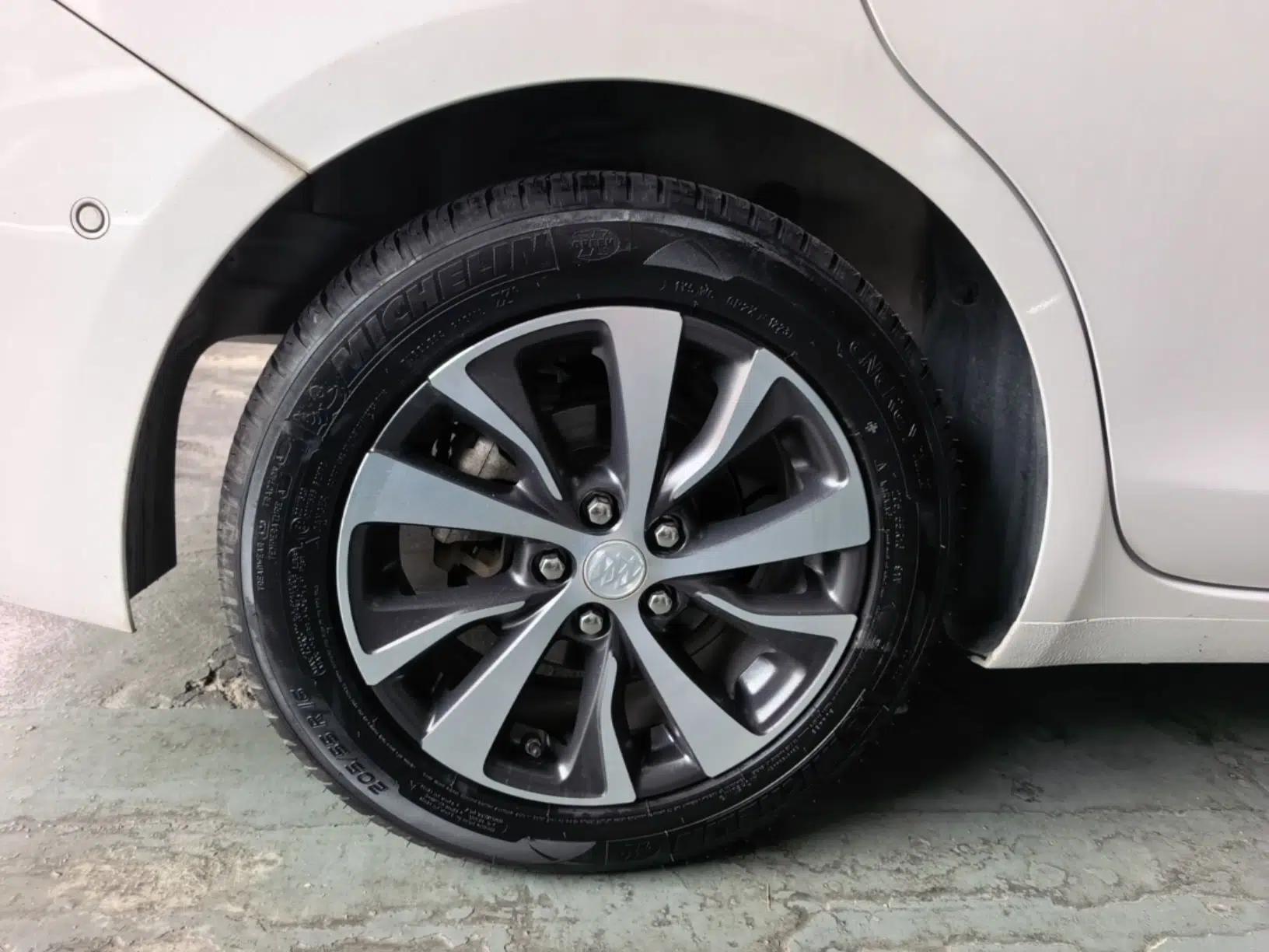 Buick Excelle GX 2019 18T Automatic Connected Flagship Version China V Standard — миниатюра 11