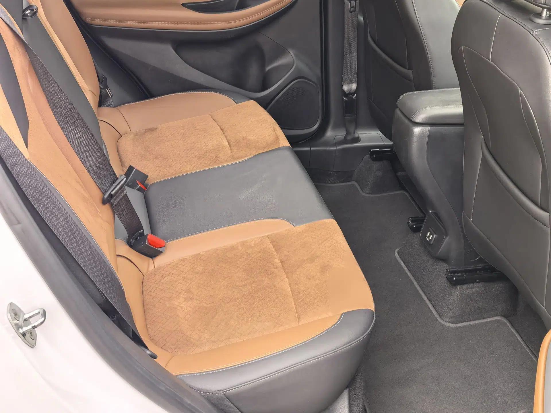 Buick Encore GX 2022 332T CVT Two-Wheel Drive Luxury Version — миниатюра 17