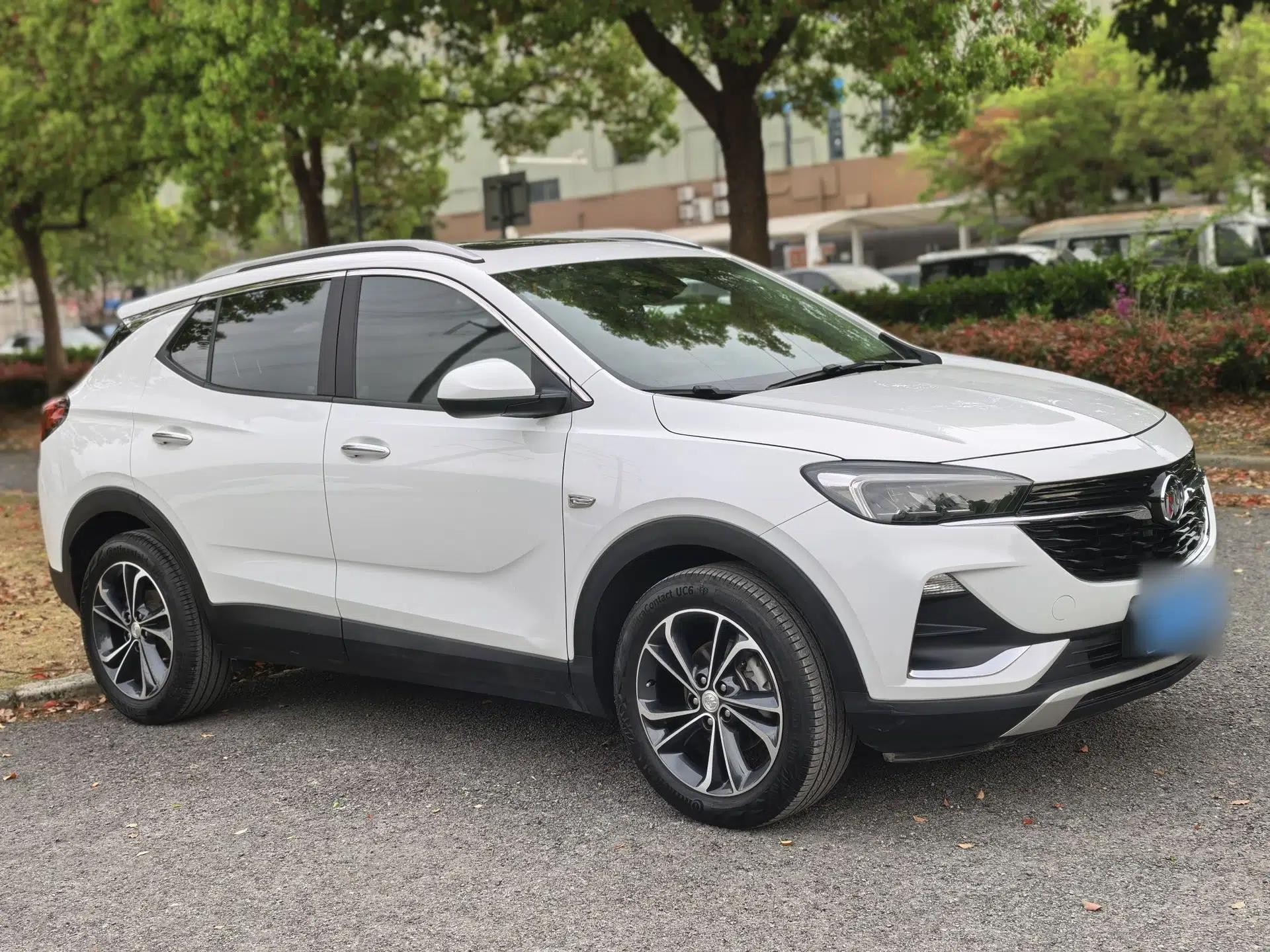 Buick Encore GX 2022 332T CVT Two-Wheel Drive Luxury Version — миниатюра 3