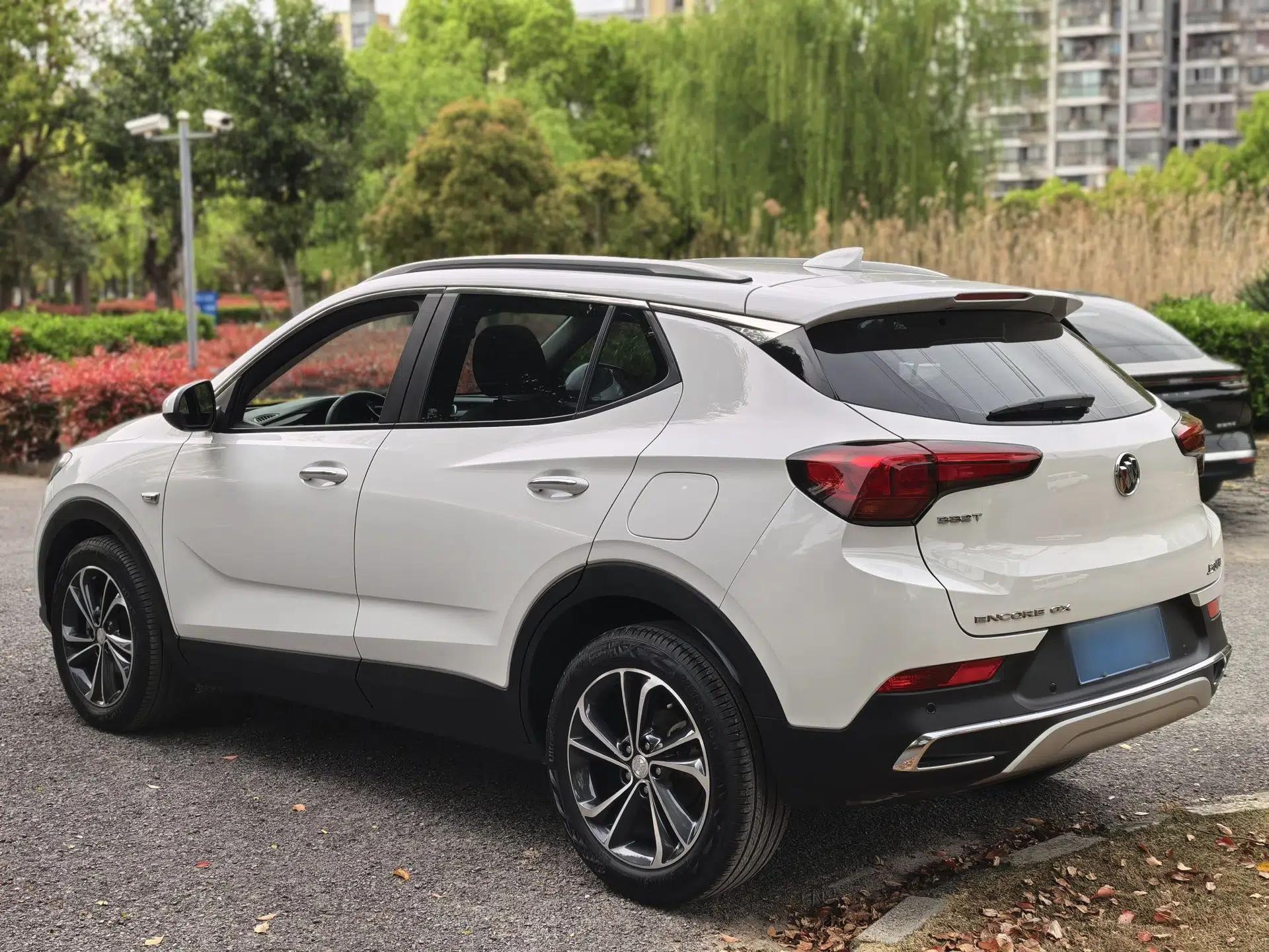 Buick Encore GX 2022 332T CVT Two-Wheel Drive Luxury Version — миниатюра 5