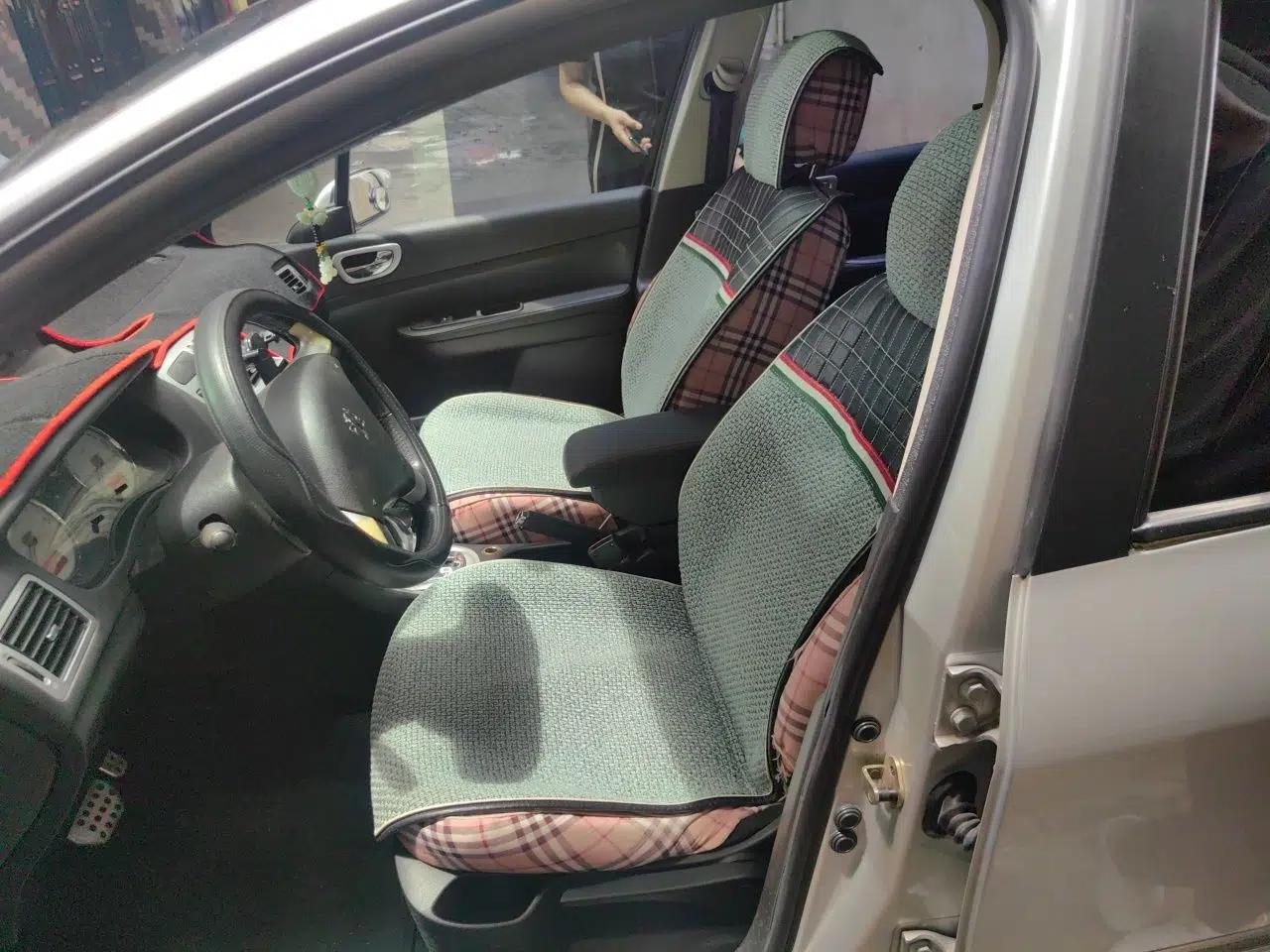 Peugeot 307 2012 1.6L Automatic CROSS — миниатюра 15