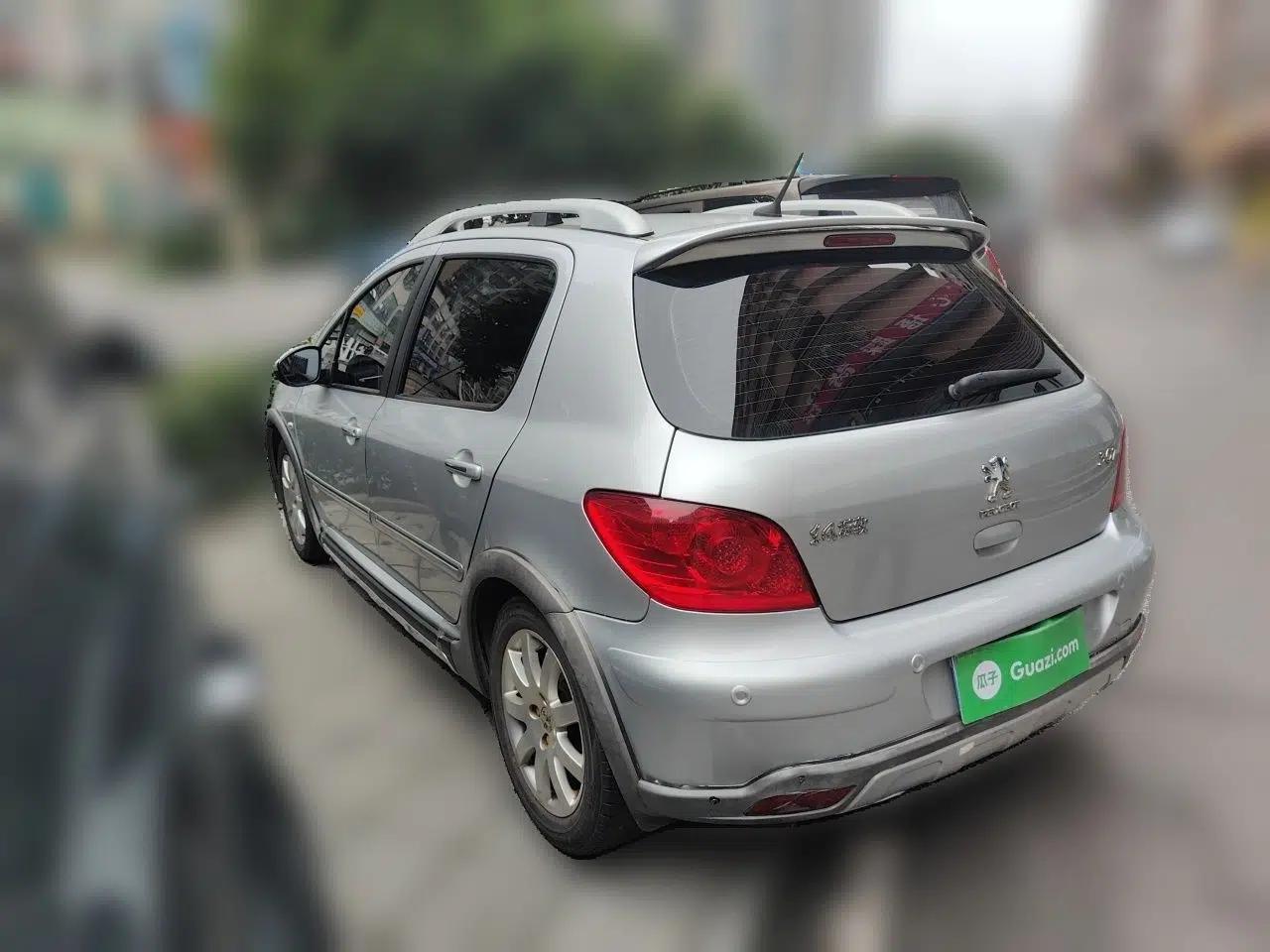 Peugeot 307 2013 1.6L Automatic CROSS — миниатюра 4