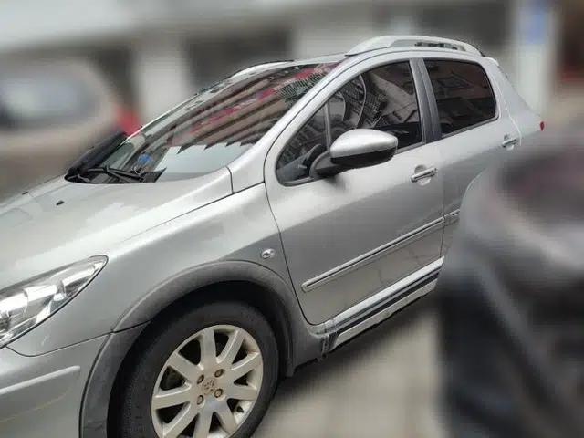 Peugeot 307 2013 1.6L Automatic CROSS