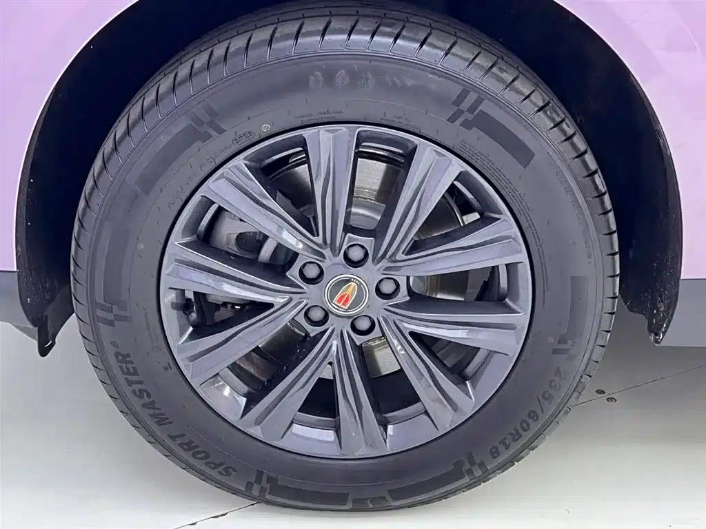 Hongqi HS6 PHEV 2026 Model 145 Intelligent Hybrid — миниатюра 12