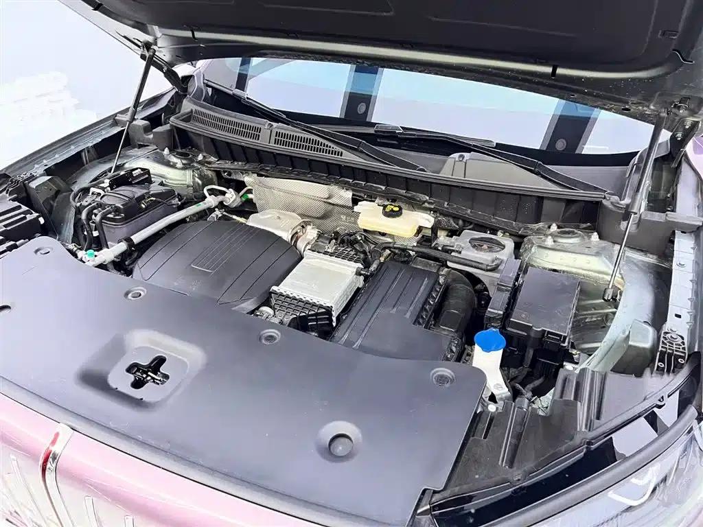 Hongqi HS6 PHEV 2026 Model 145 Intelligent Hybrid — миниатюра 27