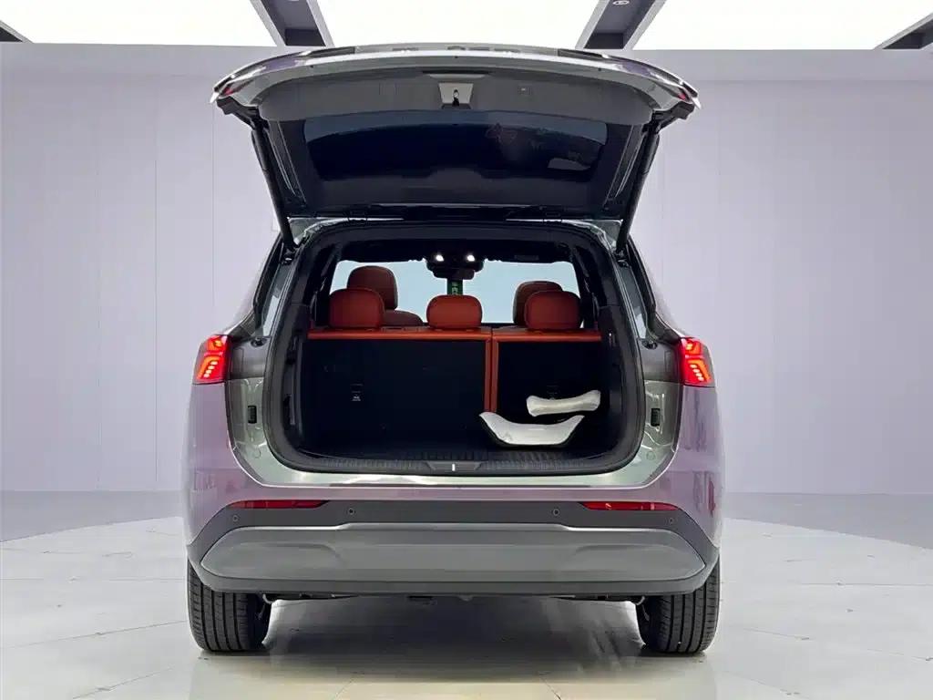 Hongqi HS6 PHEV 2026 Model 145 Intelligent Hybrid — миниатюра 9