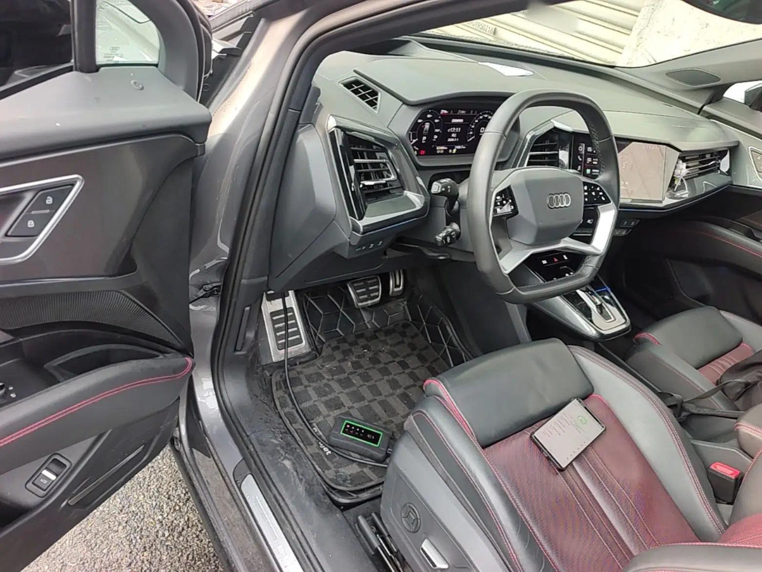 Audi Q5 e-tron 2022 40 e-tron Starlight Edition Mech Kit — миниатюра 18