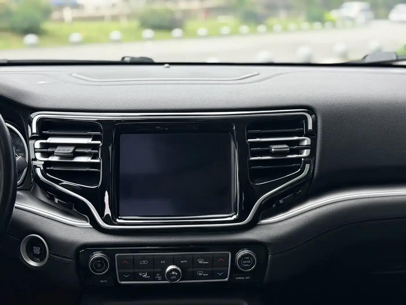 Grand Commander 2022 2.0T AWD Luxury Edition — миниатюра 19