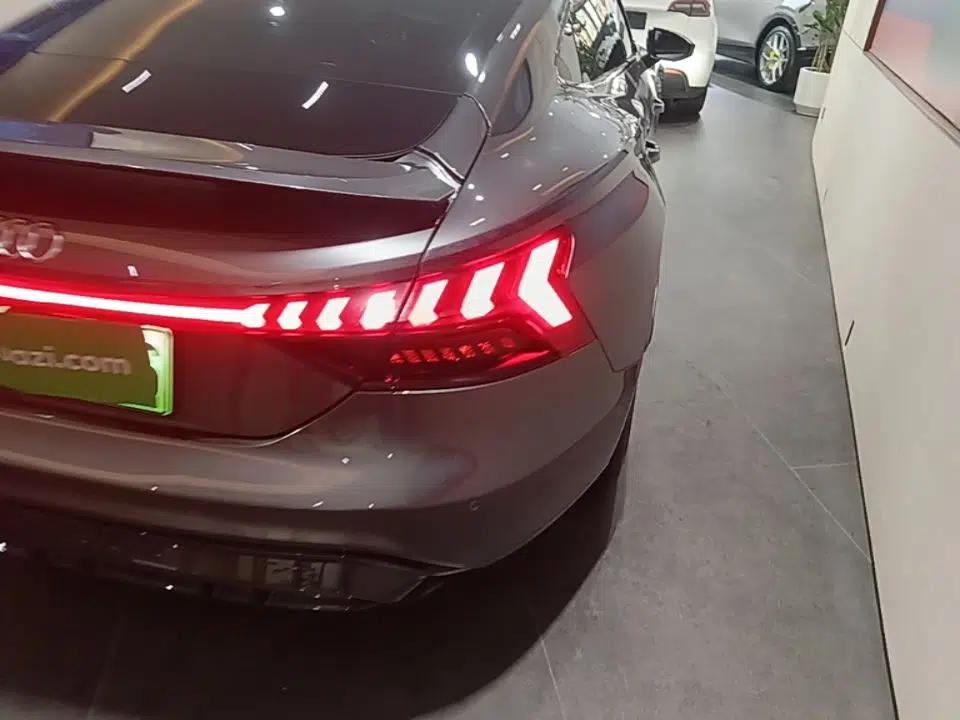 Audi e-tron GT 2023 Basic Model — миниатюра 14