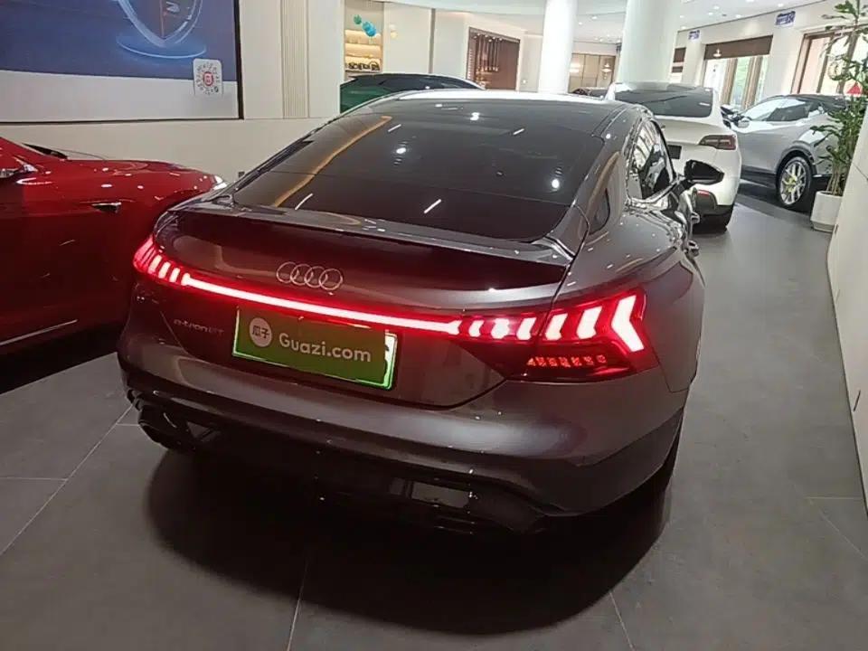 Audi e-tron GT 2023 Basic Model — миниатюра 6
