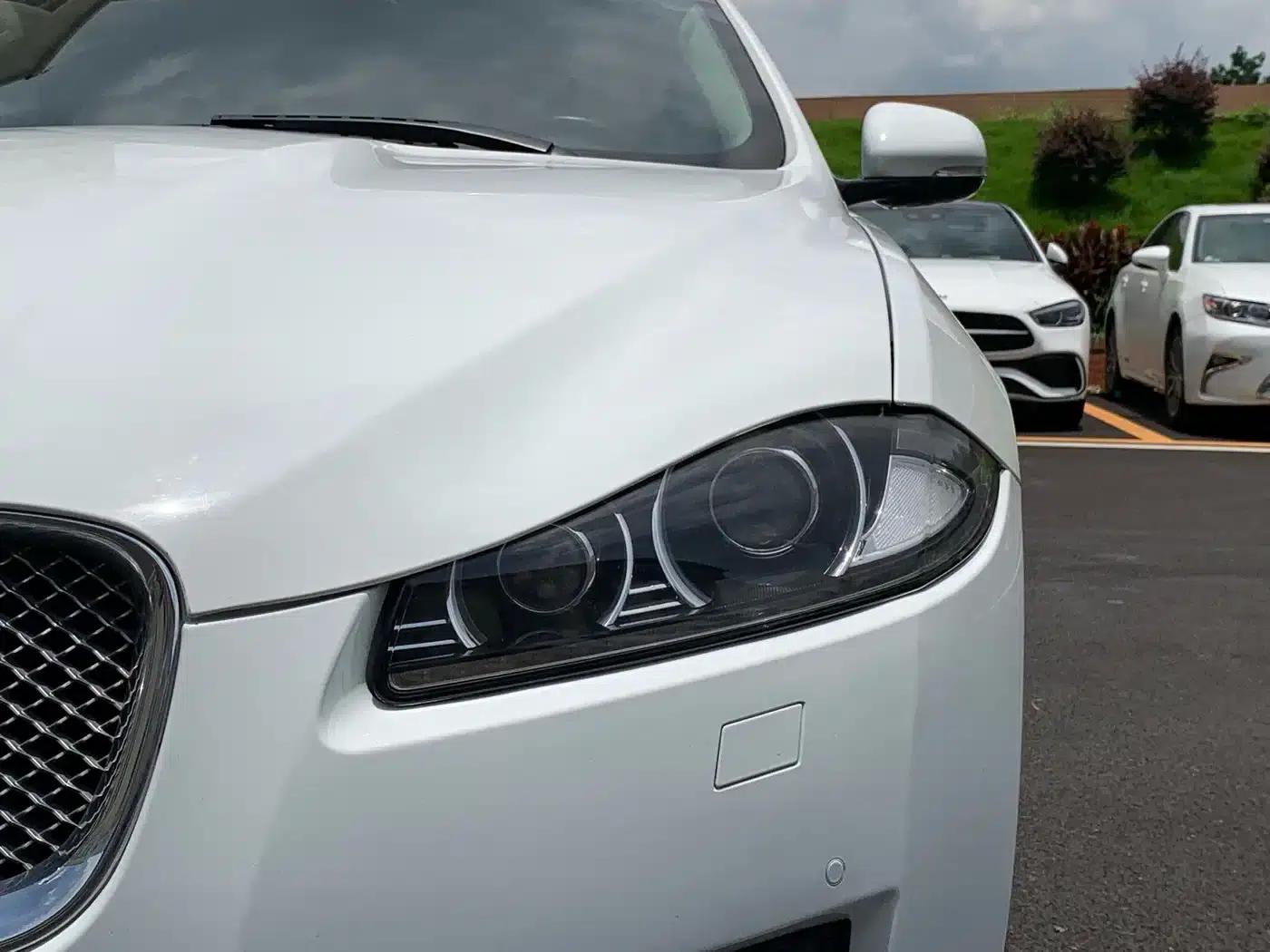 2013 Jaguar XF 2.0T Luxury Edition — миниатюра 12