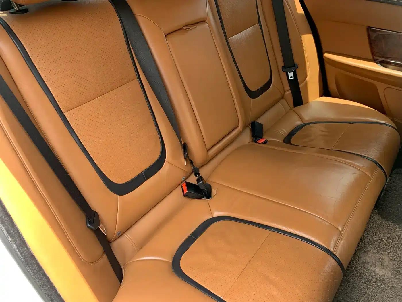 2013 Jaguar XF 2.0T Luxury Edition — миниатюра 27