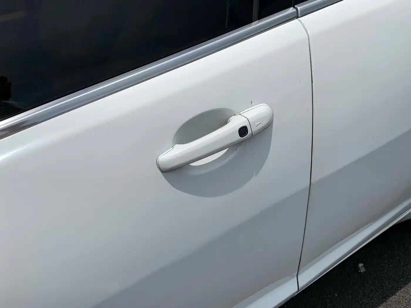 2013 Jaguar XF 2.0T Luxury Edition — миниатюра 10