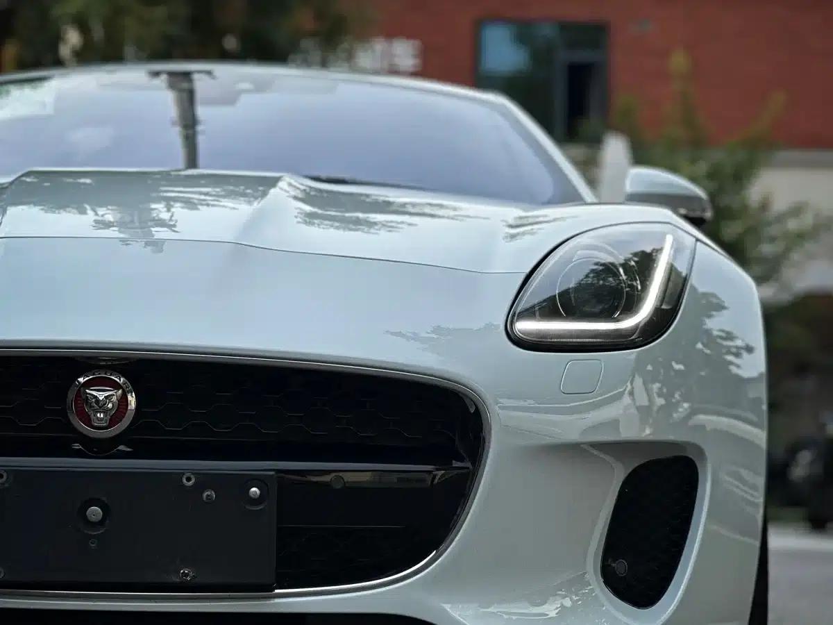 Jaguar F-TYPE 2018 3.0 SC Hardtop — миниатюра 2