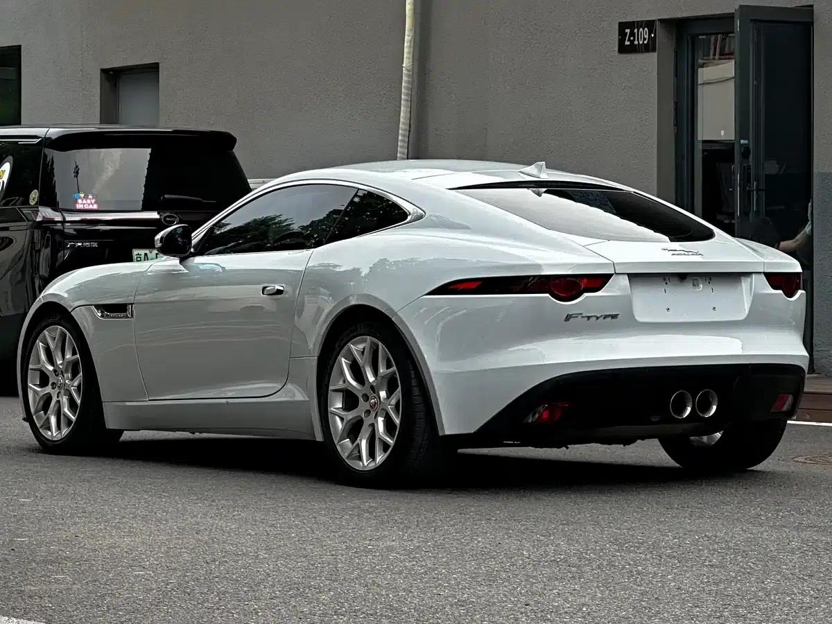 Jaguar F-TYPE 2018 3.0 SC Hardtop — миниатюра 13