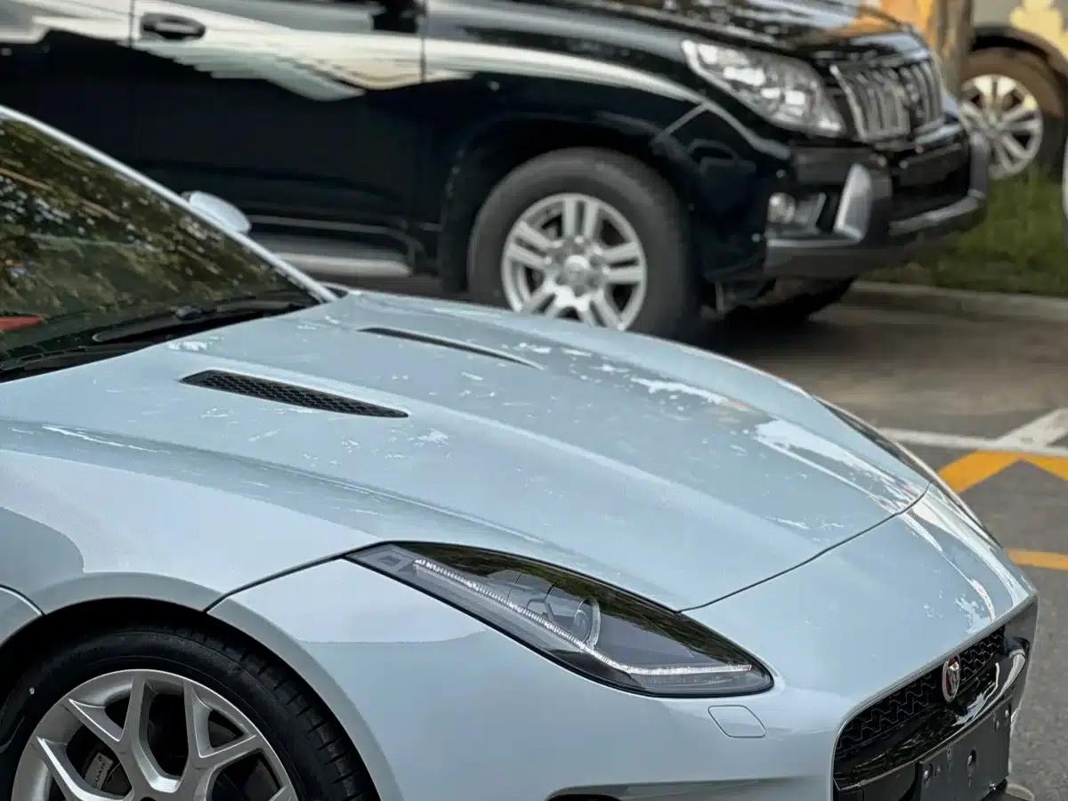 Jaguar F-TYPE 2018 3.0 SC Hardtop — миниатюра 3