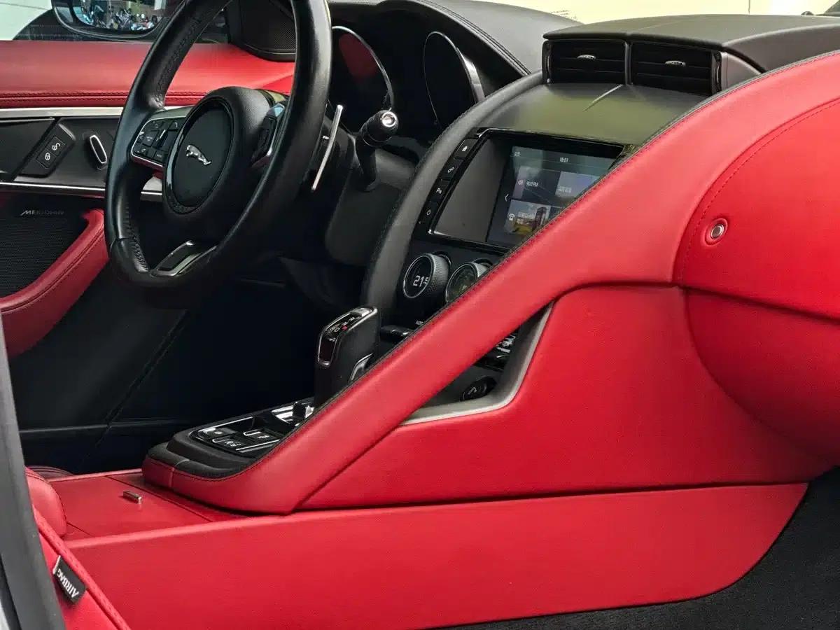 Jaguar F-TYPE 2018 3.0 SC Hardtop — миниатюра 6