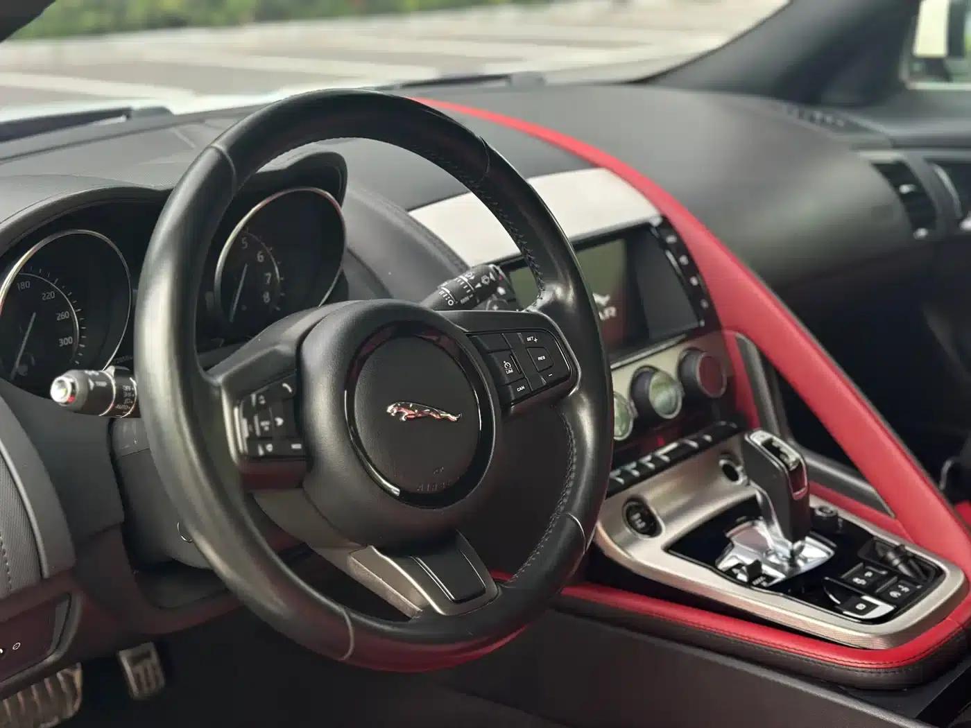 Jaguar F-TYPE 2016 3.0 SC Hardtop — миниатюра 6