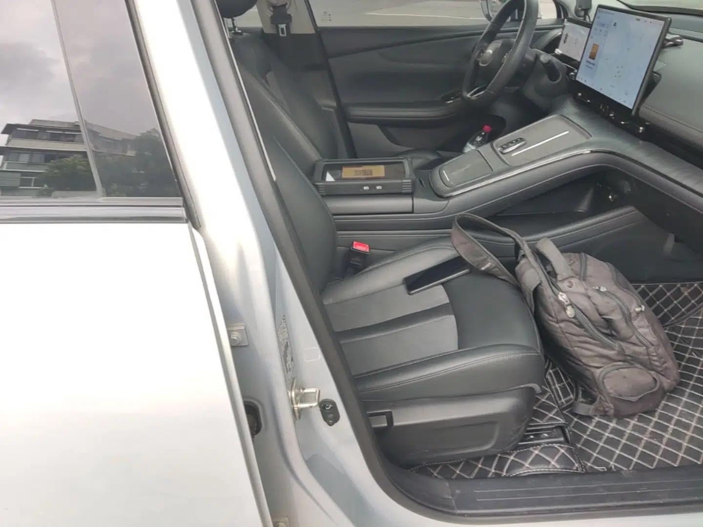 AION S MAX 2024 70 Star Edition 54.6 kWh — миниатюра 24