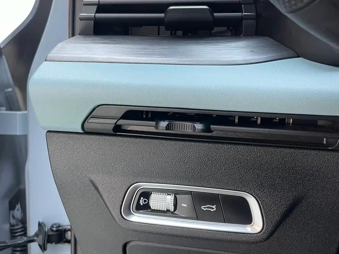 Geely Emgrand S 2022 1.4T CVT Crossover Player Edition — миниатюра 16