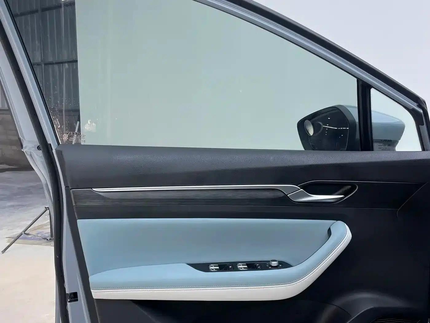Geely Emgrand S 2022 1.4T CVT Crossover Player Edition — миниатюра 10