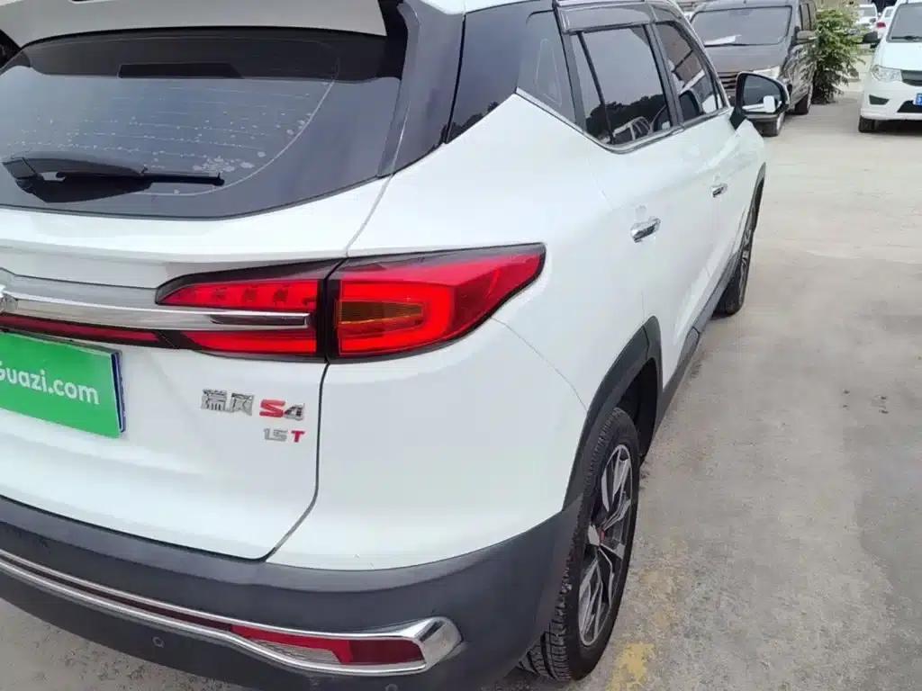 Refine S4 2020 1.5T CVT Premium Edition — миниатюра 8