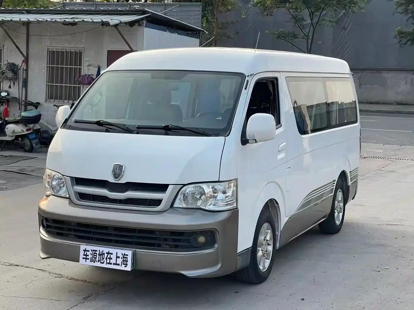 Jinbei Haishi 2016 2.0L Luxury V19 — миниатюра 1