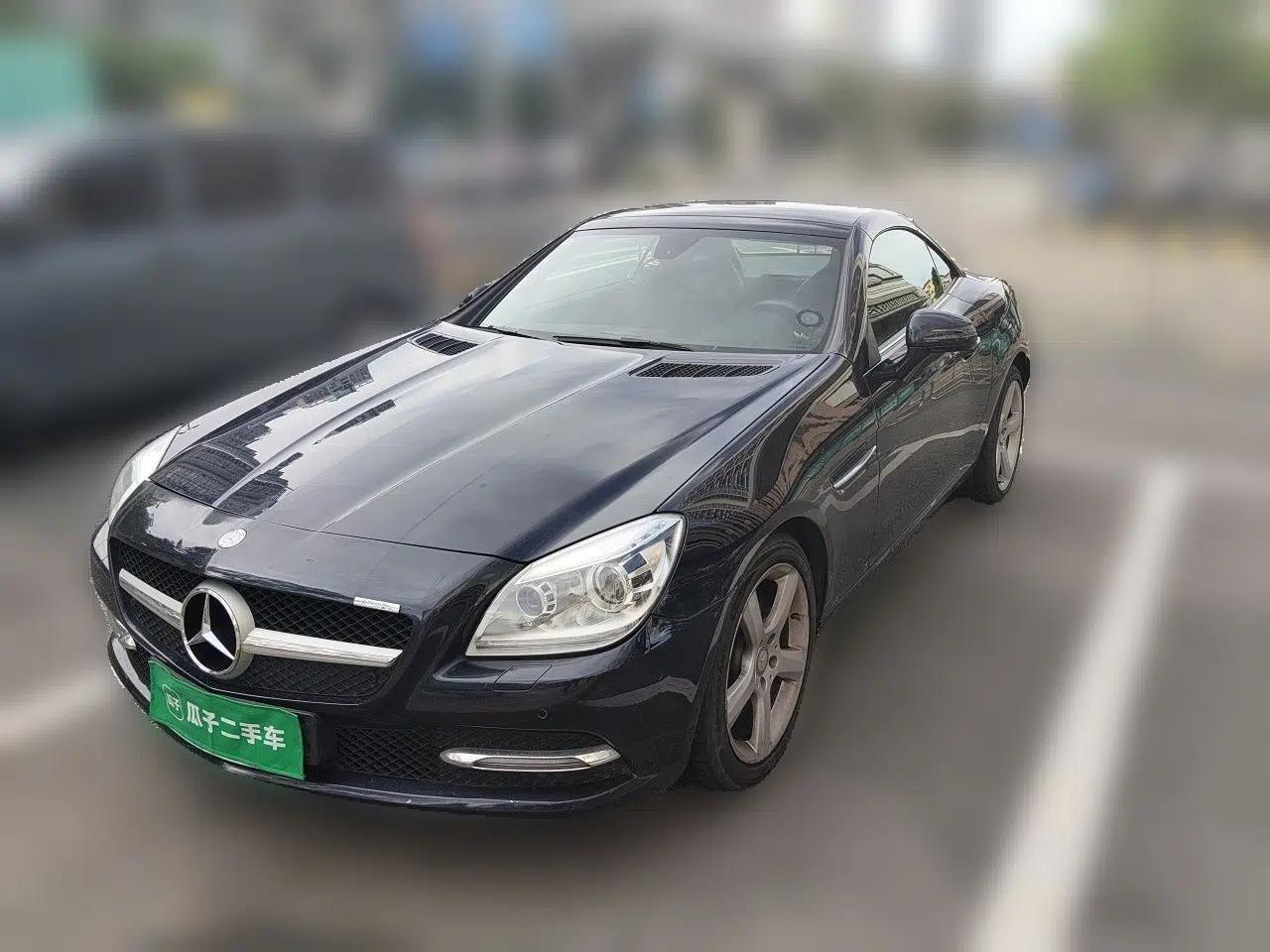 Mercedes-Benz SLK-Class 2011 SLK 200 Fashion Model — миниатюра 1