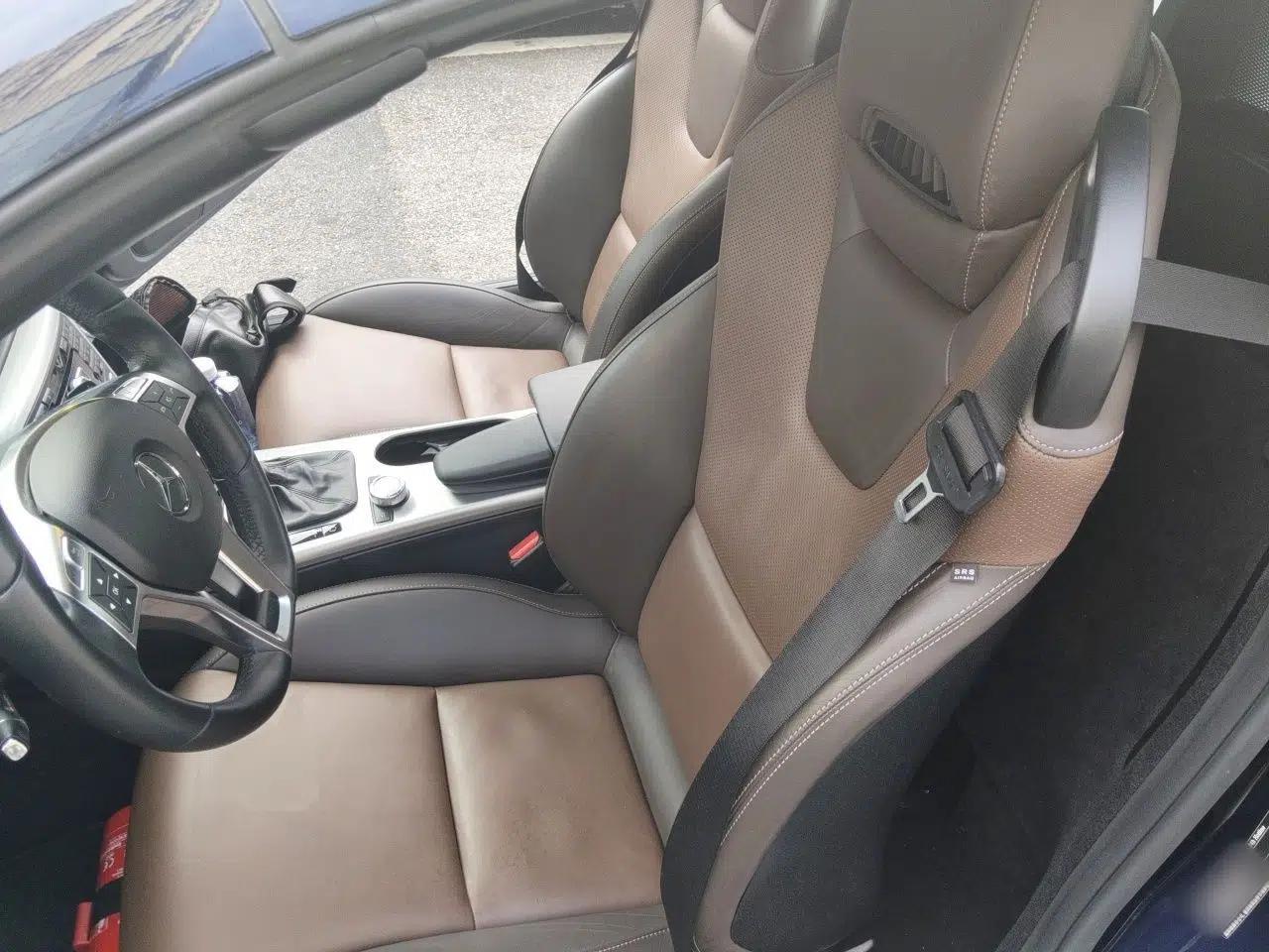 Mercedes-Benz SLK-Class 2011 SLK 200 Fashion Model — миниатюра 17