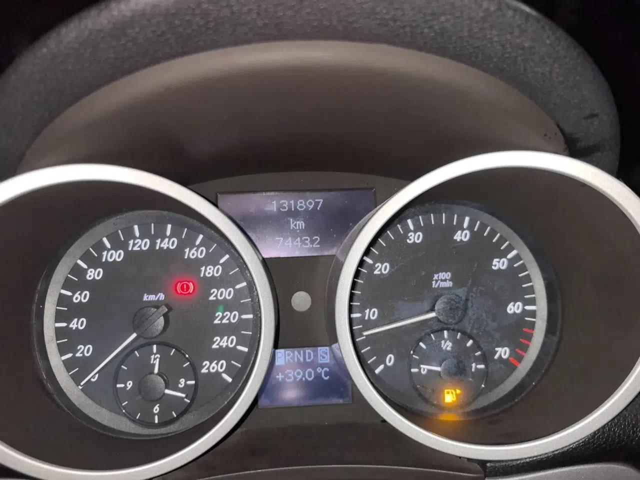 Mercedes-Benz SLK-Class 2008 SLK 200K PASSION — миниатюра 12