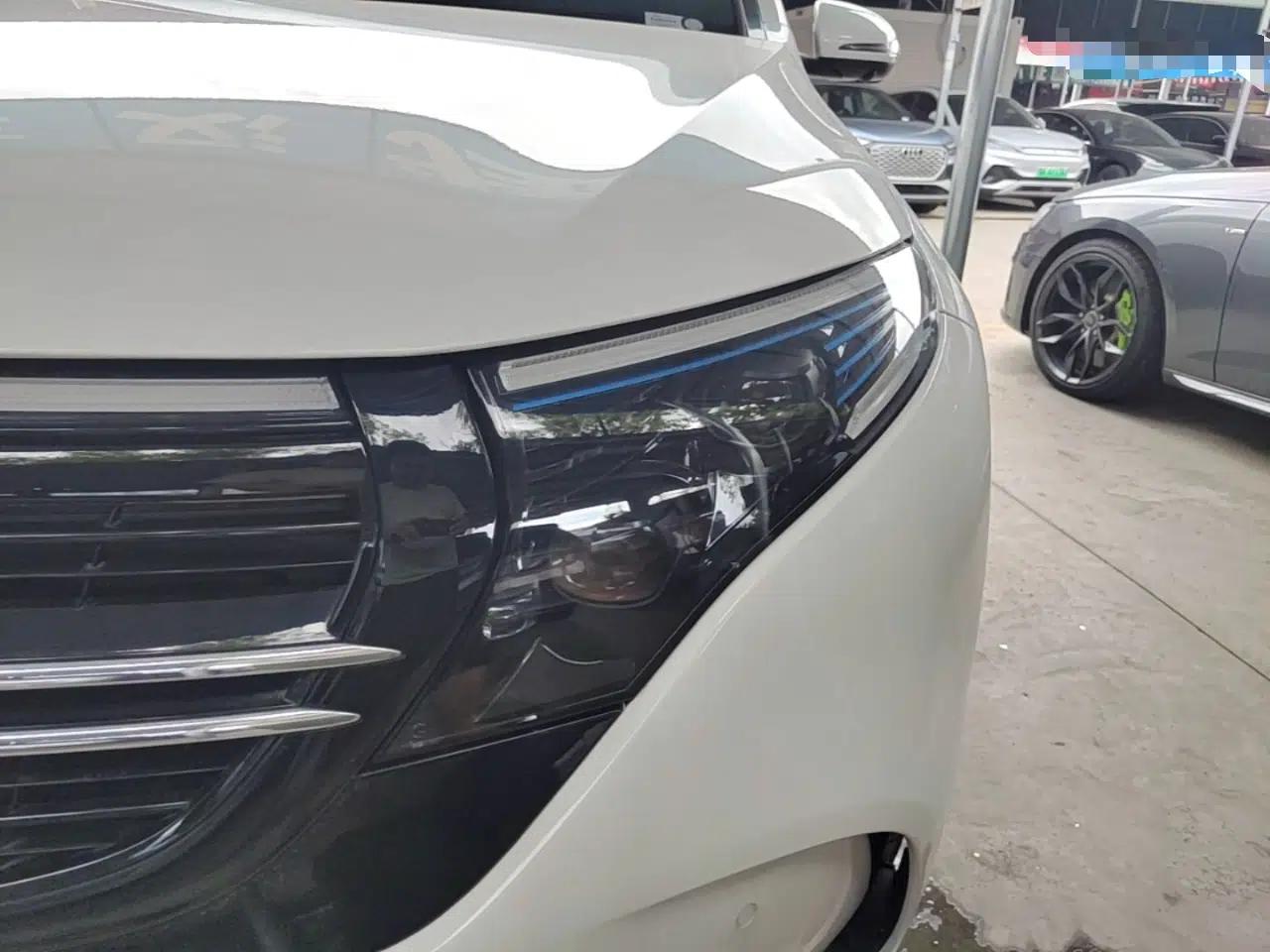 Mercedes-Benz EQC 2021 EQC 400 4MATIC — миниатюра 8