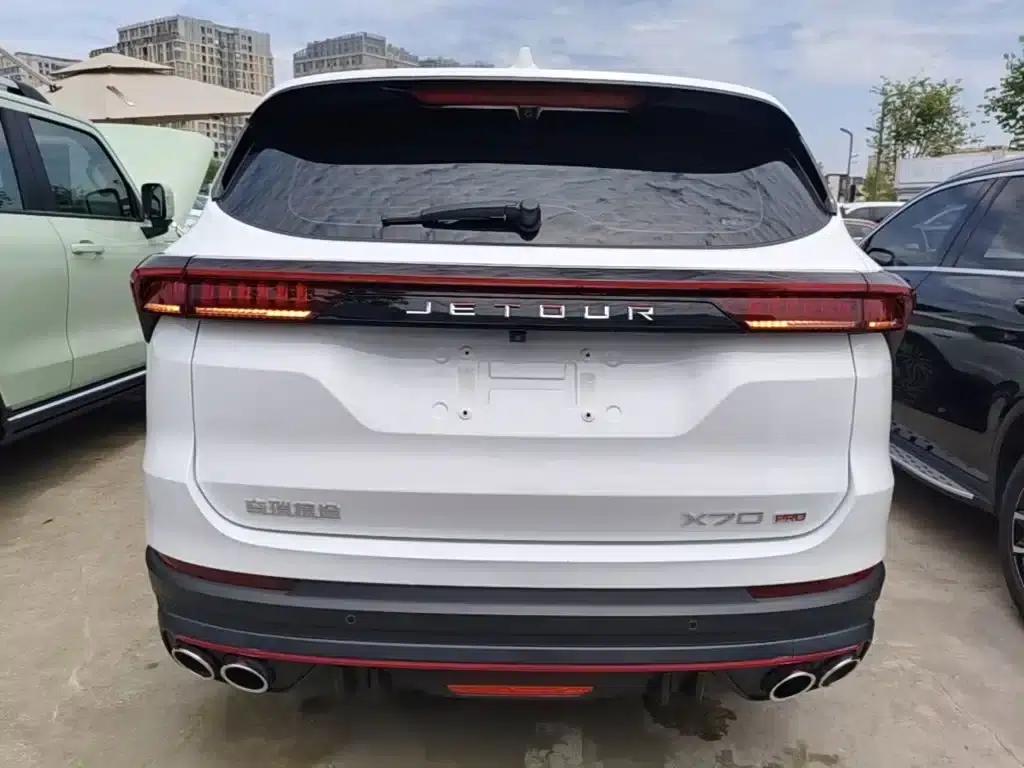 Jetour X70 PRO 2023 1.6T DCT Enjoy PRO 7-seater — миниатюра 6