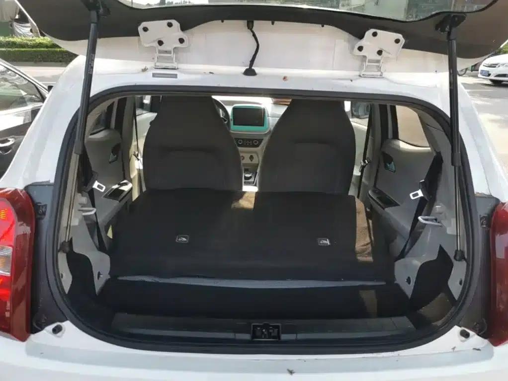 Yizhi EV2 2023 Auspicious Edition 201km Comfort Model — миниатюра 19