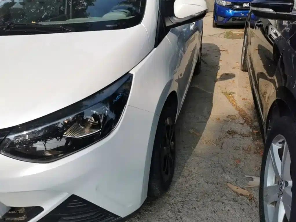 Yizhi EV2 2023 Auspicious Edition 201km Comfort Model — миниатюра 24