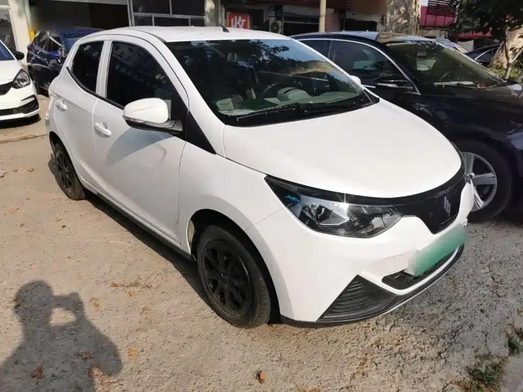 Yizhi EV2 2023 Auspicious Edition 201km Comfort Model — миниатюра 4